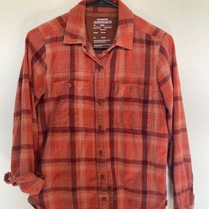 XS Women’s REI Flannel Button-Up